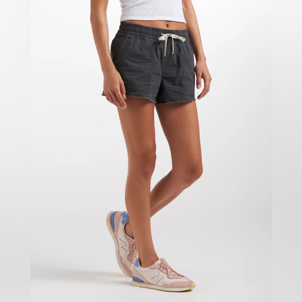 EUC Vuori Vintage Ripstop Shorts | charcoal | Size small